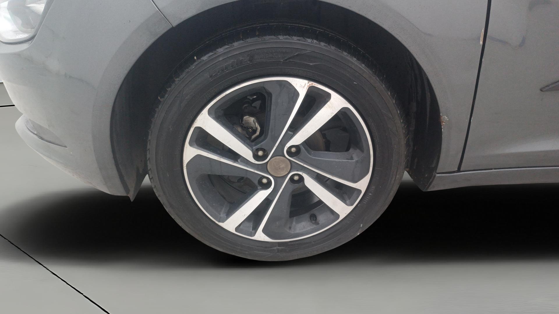 View 2023 Tata Altroz XZ Petrol Image 29 Used 2023 Tata Altroz XZ Petrol Image 29