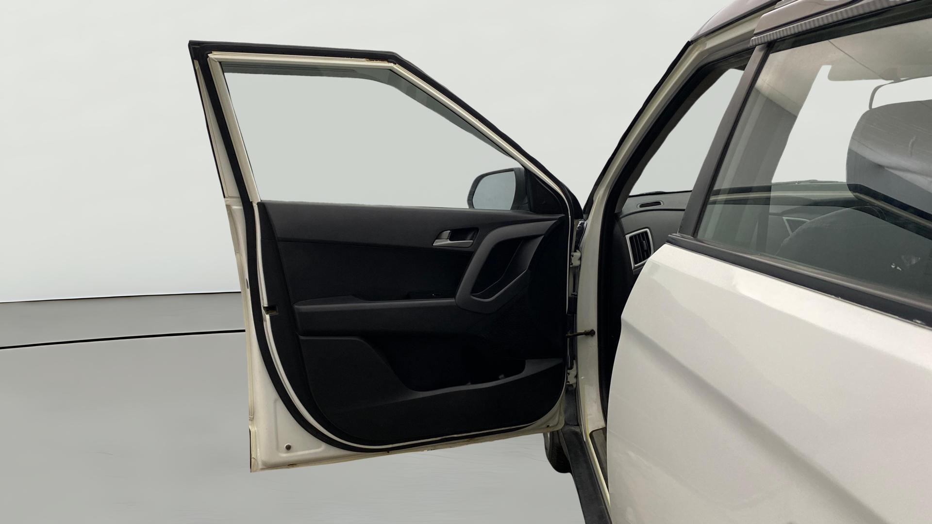 View 2019 Hyundai Creta 1.4 E Diesel Image 39 Used 2019 Hyundai Creta 1.4 E Diesel Image 39