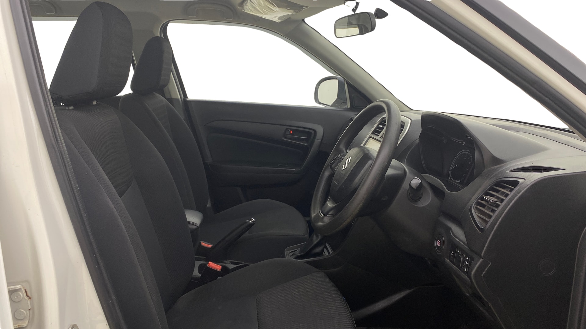 View 2022 Maruti Suzuki 1000 Base Variant Image 26 Used 2022 Maruti Suzuki 1000 Base Variant Image 26