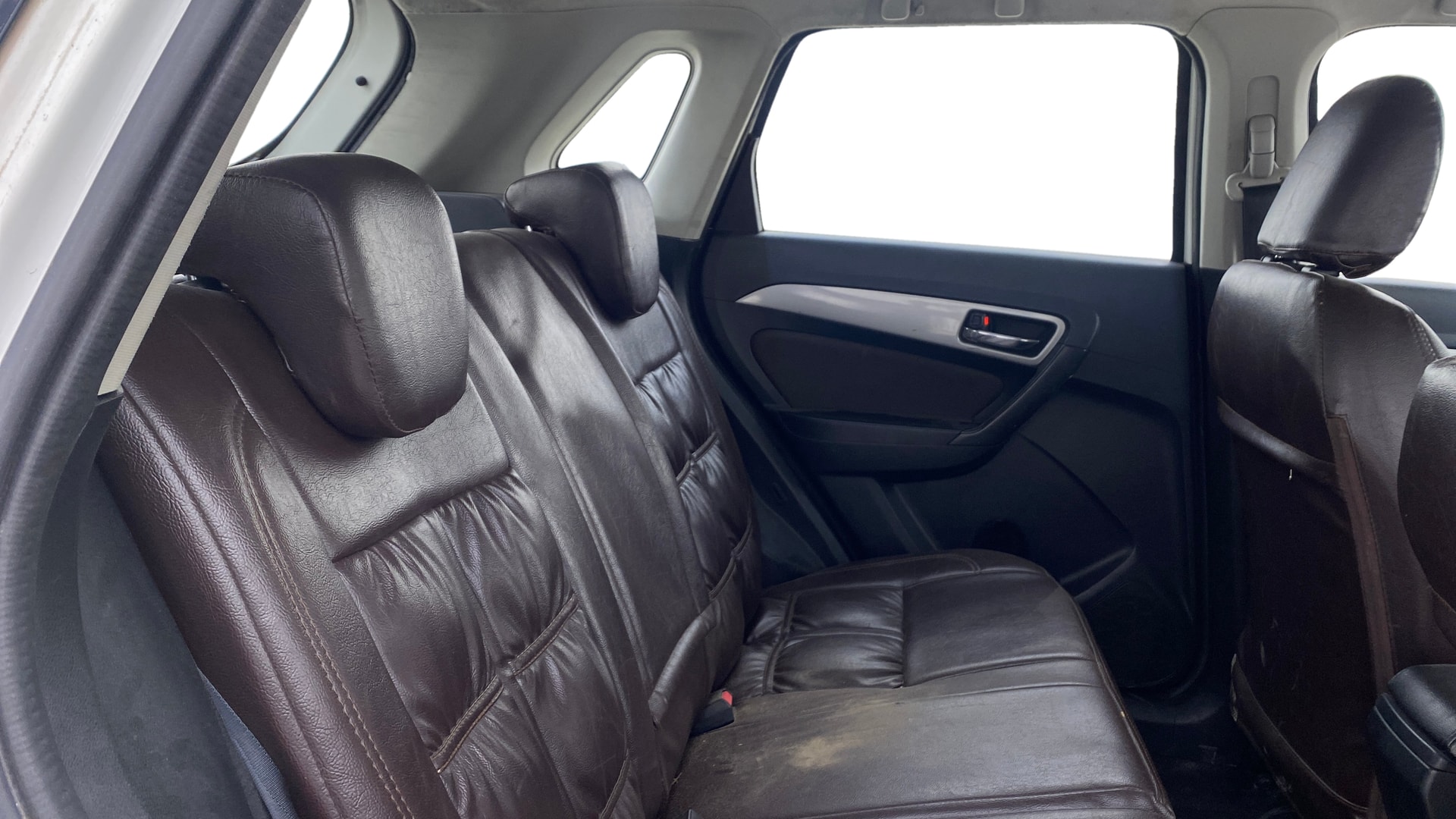 View 2021 Toyota Urban Cruiser Premium AT Image 30 Used 2021 Toyota Urban Cruiser Premium AT Image 30