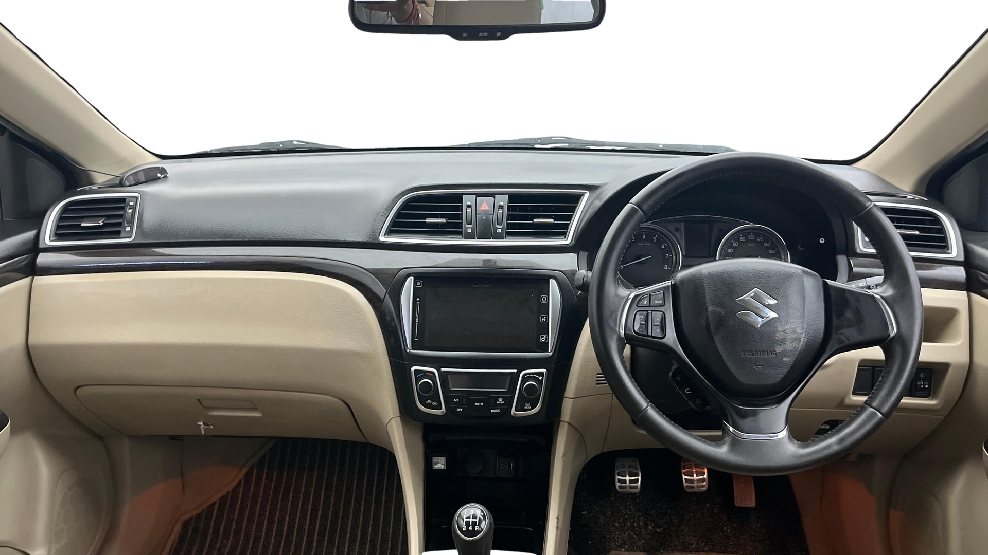 View 2017 Maruti Suzuki 1000 Base Variant Image 15 Used 2017 Maruti Suzuki 1000 Base Variant Image 15