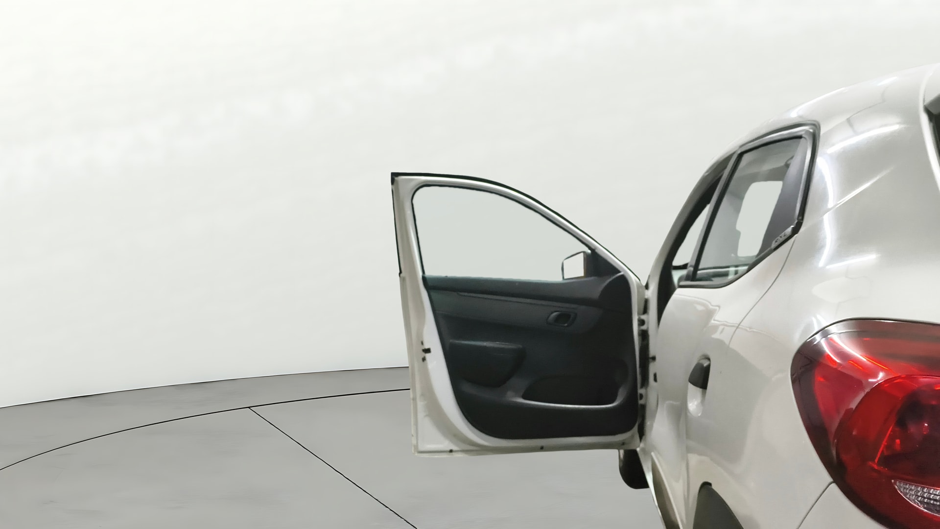 View 2019 Renault Kwid RXL Image 30 Used 2019 Renault Kwid RXL Image 30