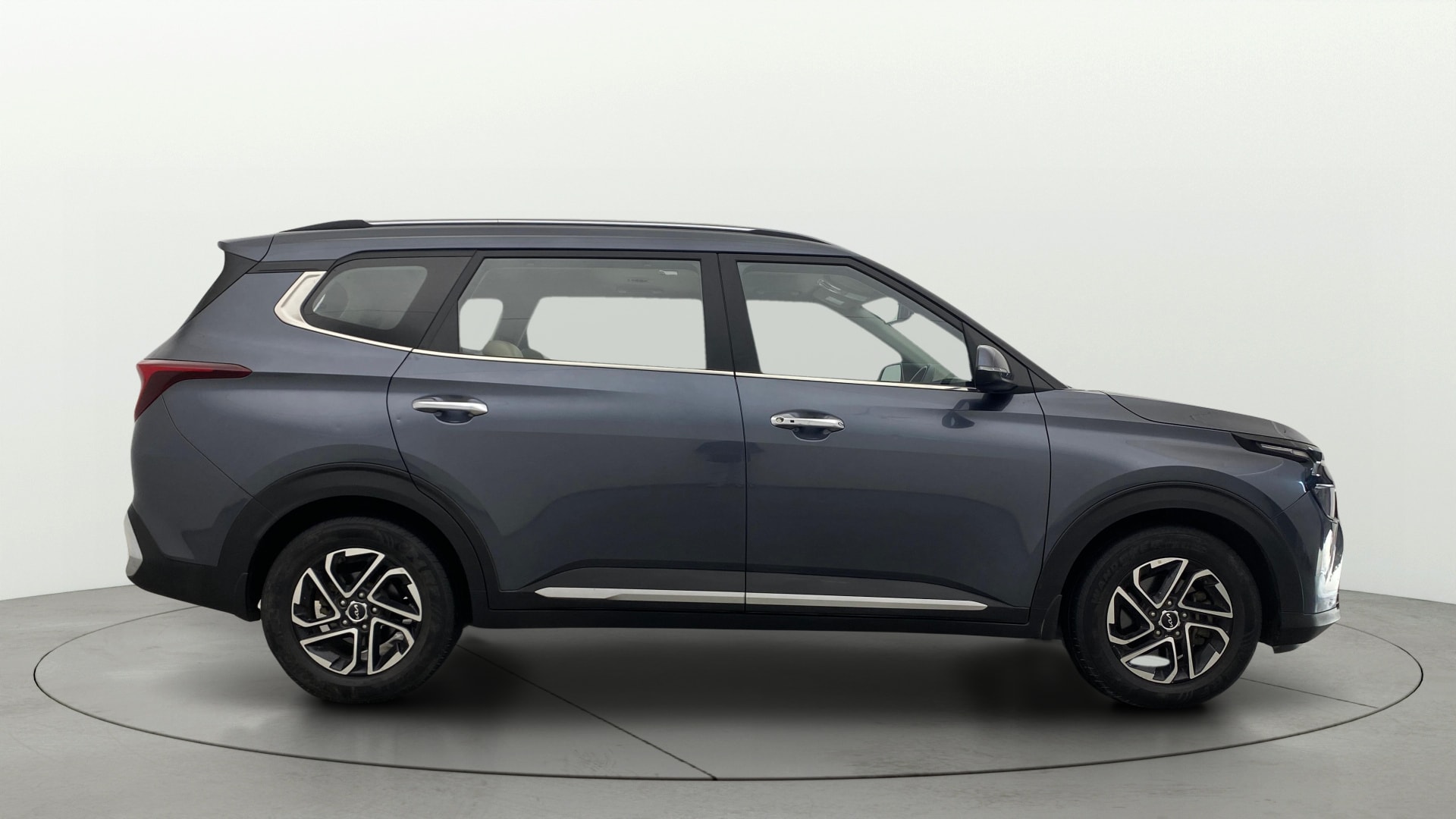 Used 2022 Kia Carens Used 2022 Kia Carens