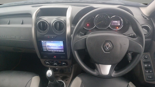 View Renault Duster Image 20 Used Renault Duster Image 20