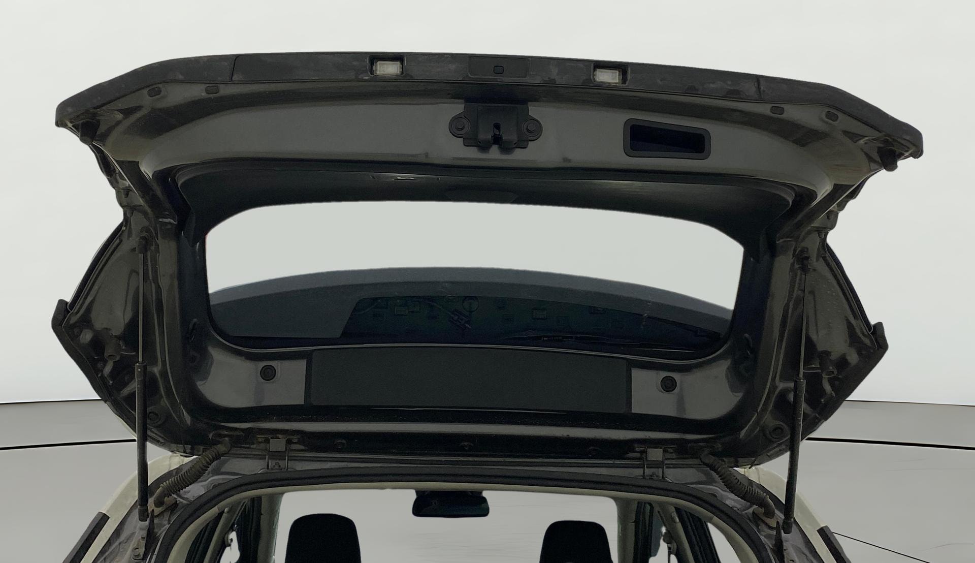 View 2023 Tata Nexon Revotron XE Image 17 Used 2023 Tata Nexon Revotron XE Image 17