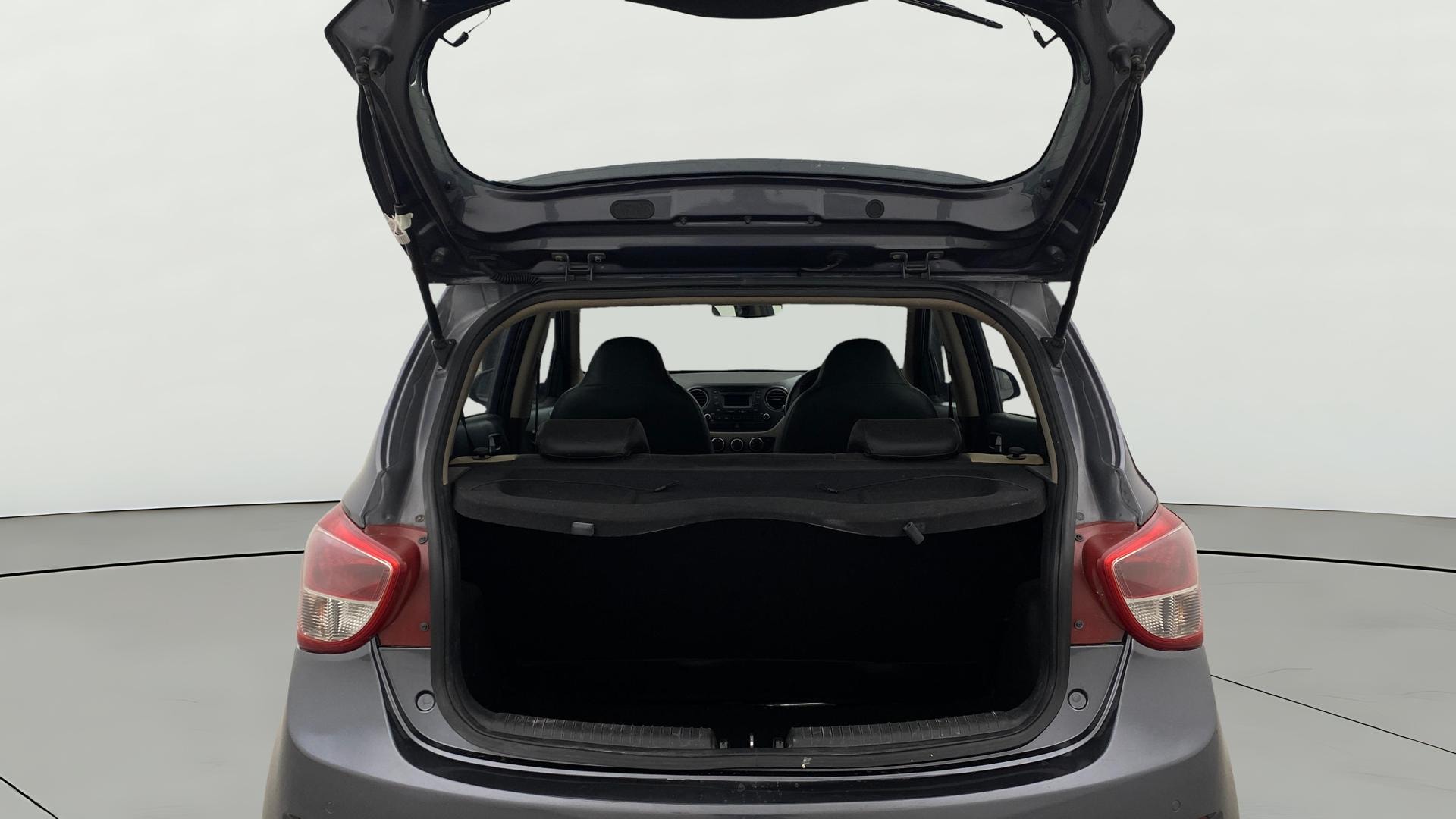 View 2015 Hyundai Grand i10 Asta AT 1.2 Kappa VTVT Image 38 Used 2015 Hyundai Grand i10 Asta AT 1.2 Kappa VTVT Image 38
