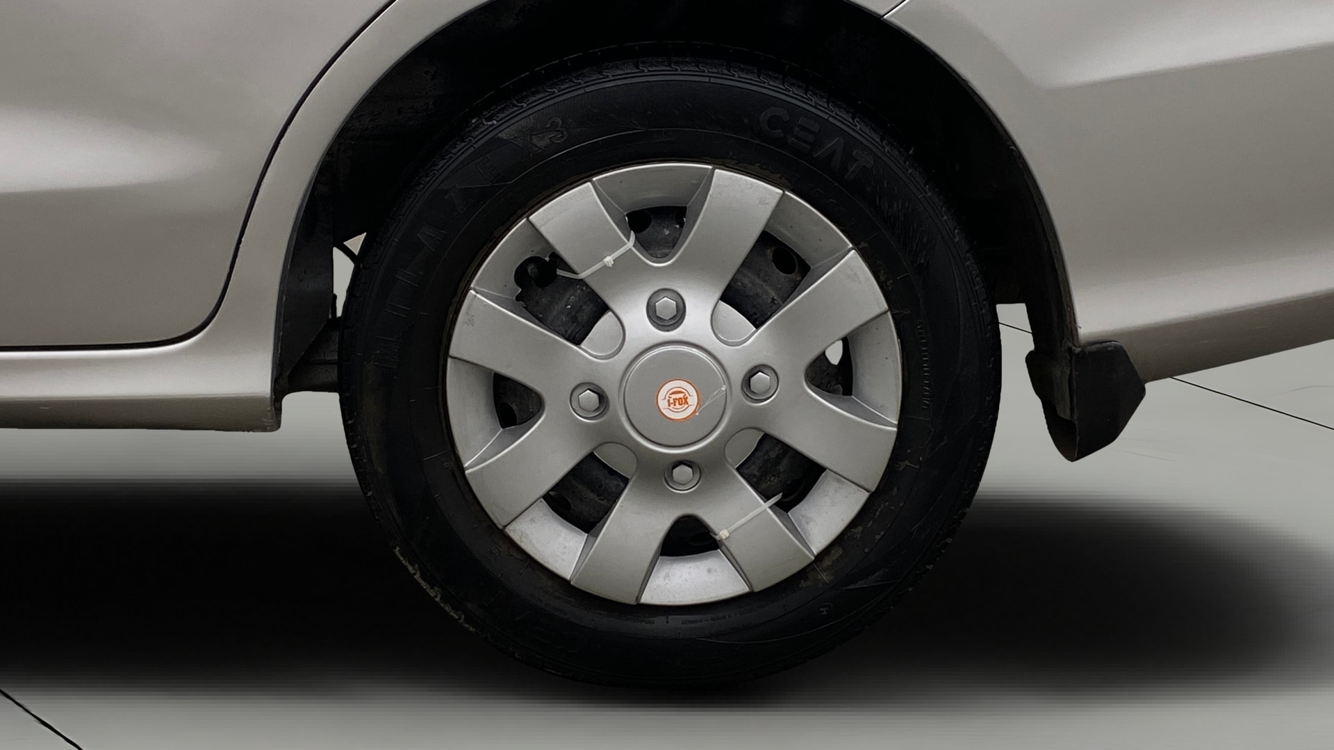 View 2014 Honda Mobilio E Diesel Image 11 Used 2014 Honda Mobilio E Diesel Image 11