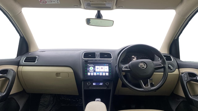 View Skoda Rapid Image 15 Used Skoda Rapid Image 15