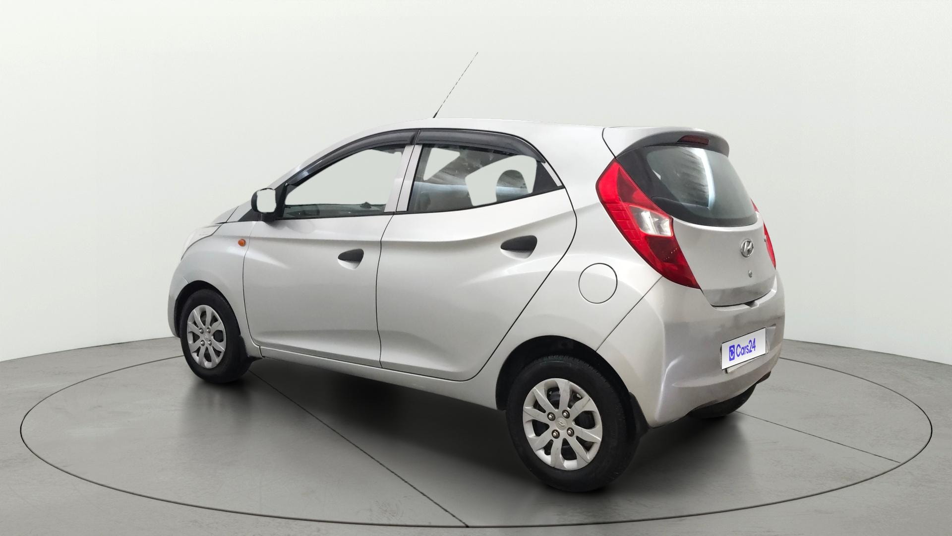 View 2017 Hyundai EON Magna Plus Image 2 Used 2017 Hyundai EON Magna Plus Image 2