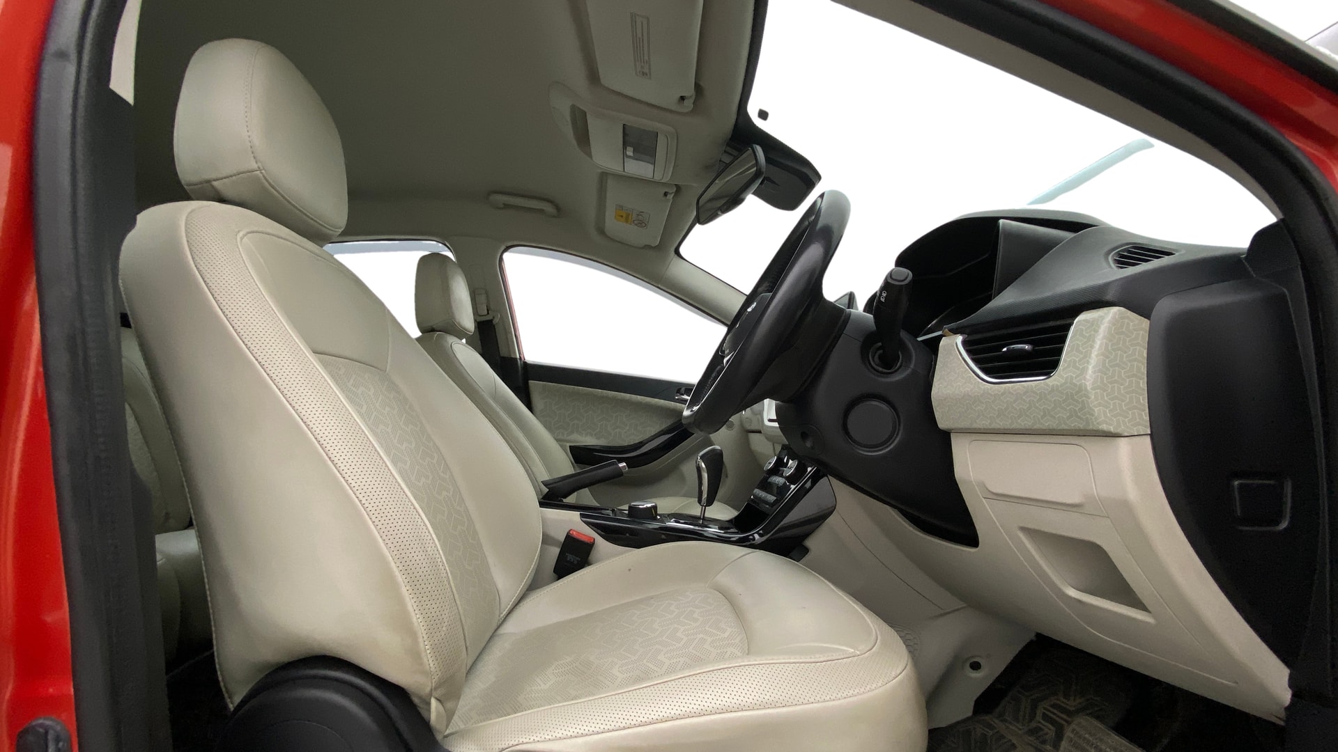 View 2023 Tata Nexon XZA Plus Diesel Image 18 Used 2023 Tata Nexon XZA Plus Diesel Image 18