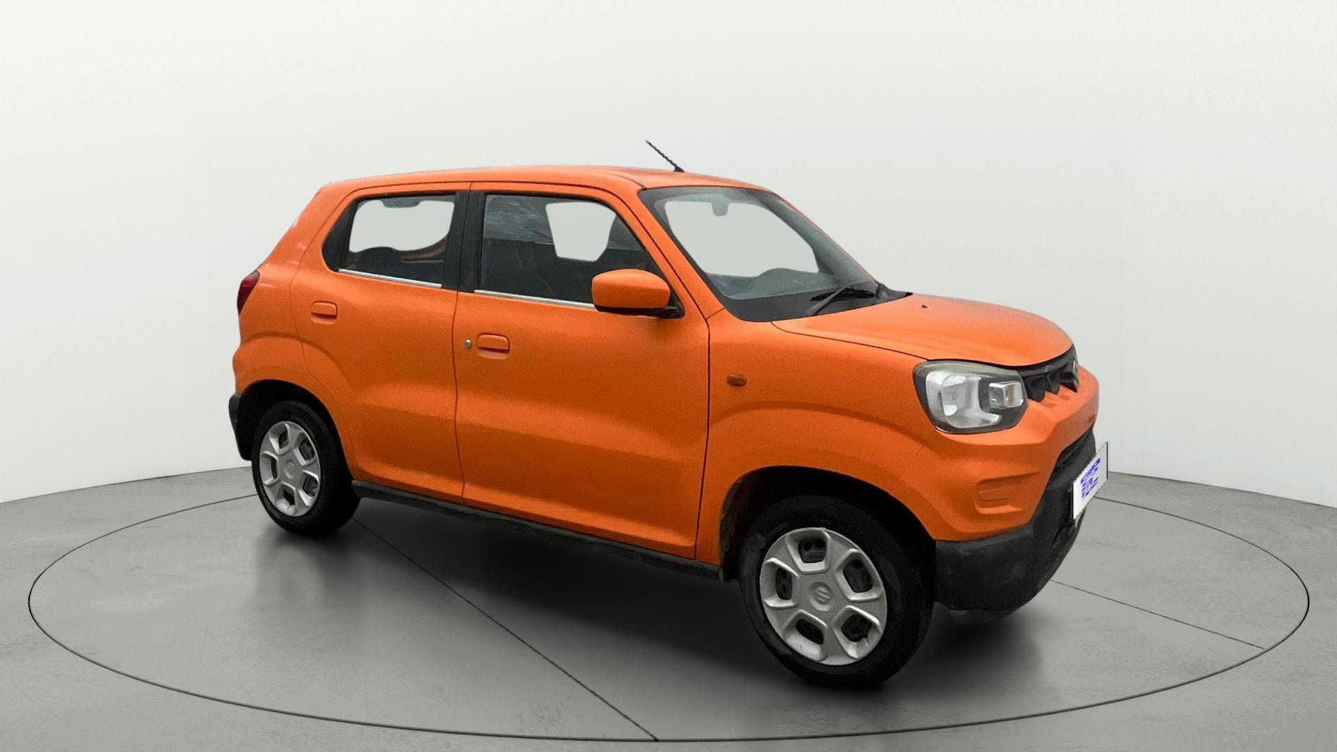 View 2020 Maruti Suzuki 1000 Base Variant Image 35 Used 2020 Maruti Suzuki 1000 Base Variant Image 35