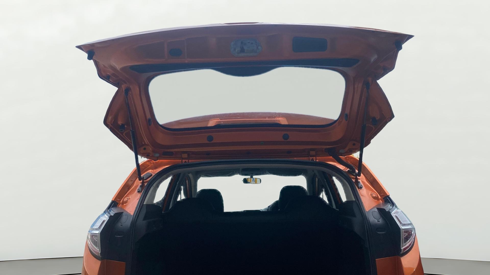View 2019 Tata Nexon Revotron XM Image 16 Used 2019 Tata Nexon Revotron XM Image 16
