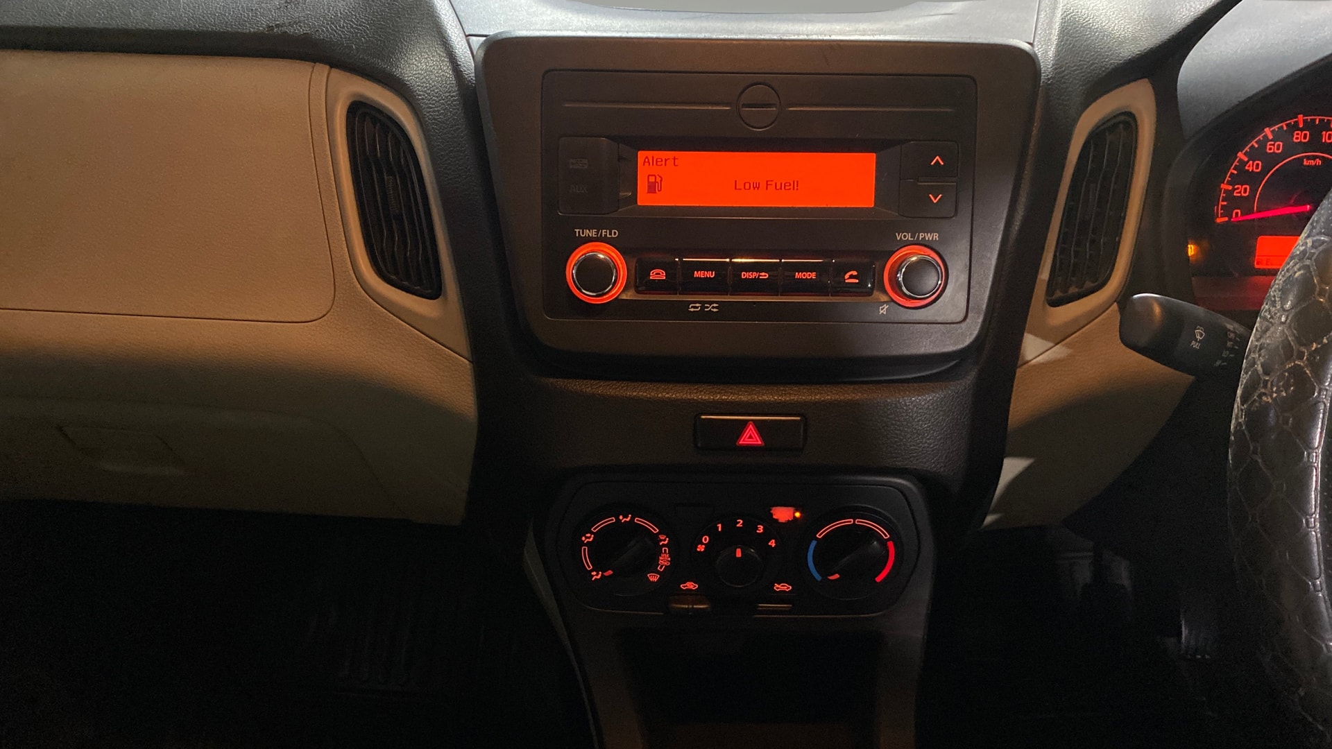 View 2019 Maruti Suzuki 1000 Base Variant Image 17 Used 2019 Maruti Suzuki 1000 Base Variant Image 17