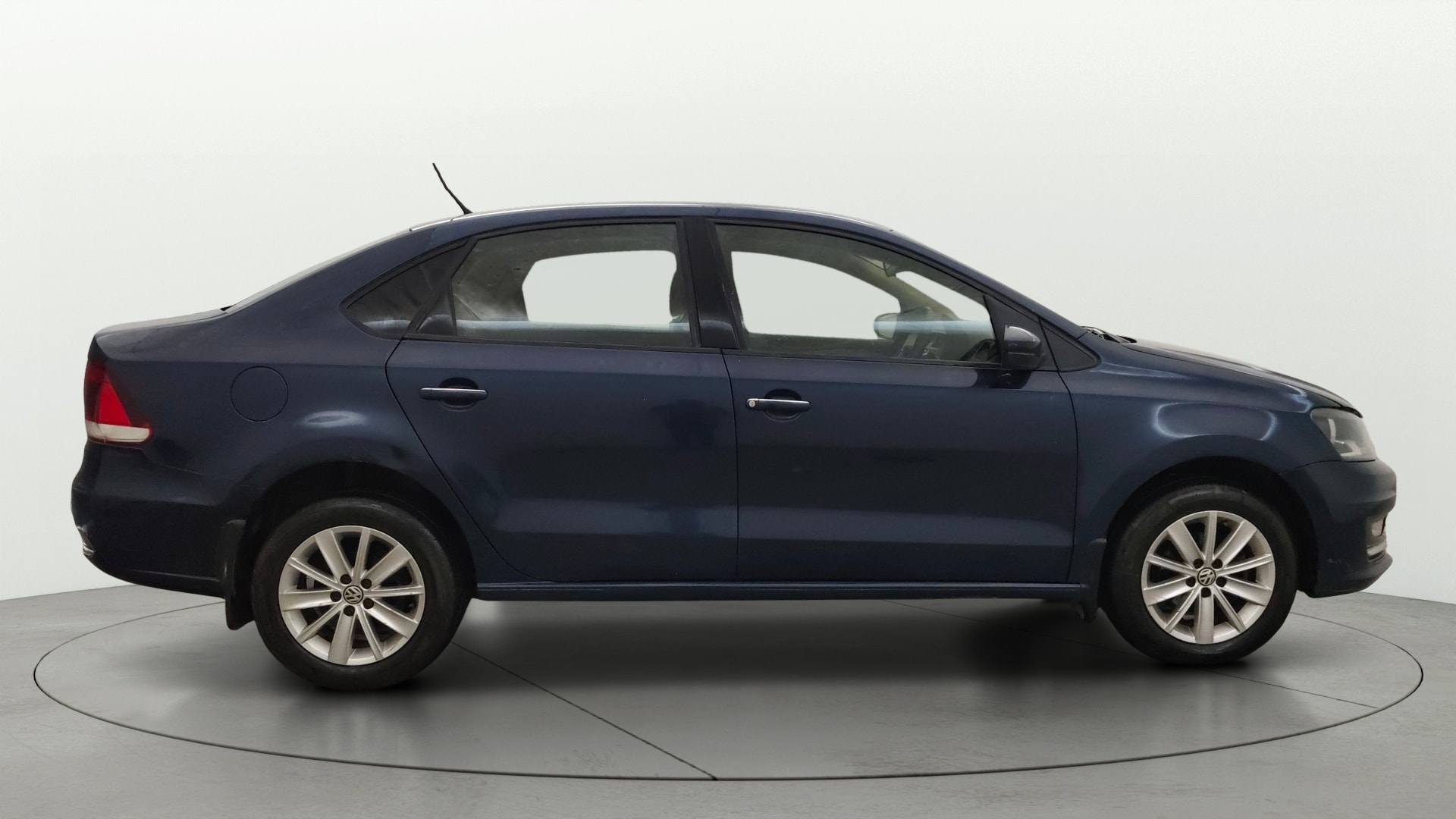 View 2015 Volkswagen Vento 1.2 L TSI Comfortline Petrol AT Image 8 Used 2015 Volkswagen Vento 1.2 L TSI Comfortline Petrol AT Image 8