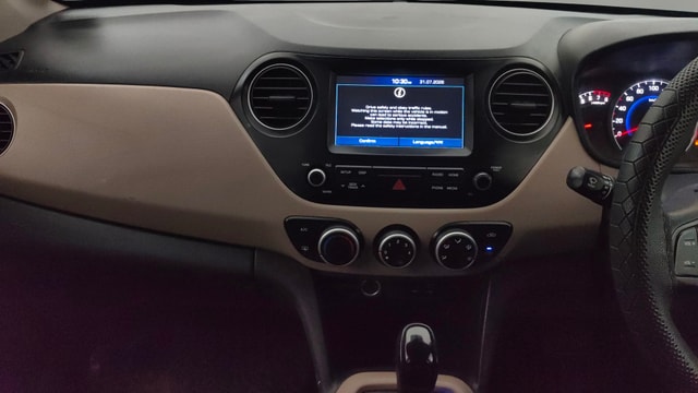 View Hyundai Grand i10 Image 17 Used Hyundai Grand i10 Image 17