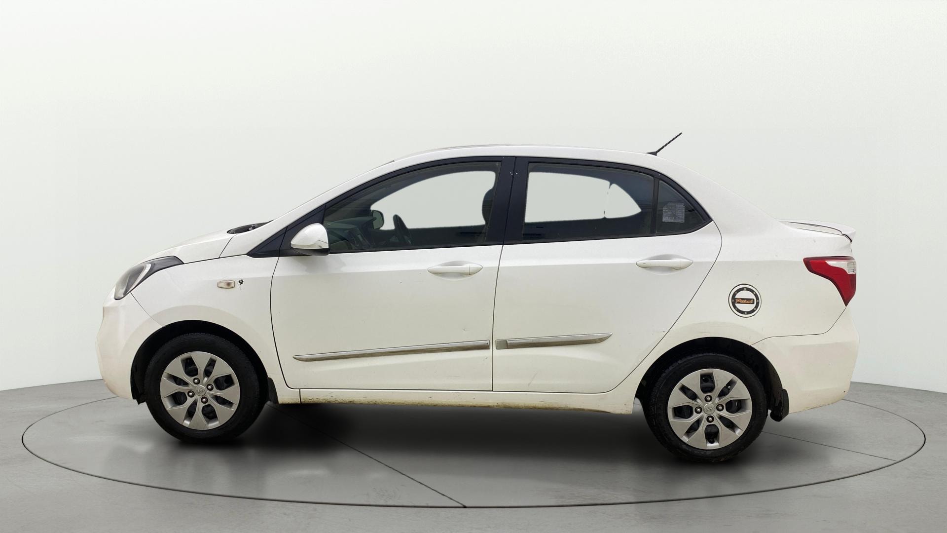 View 2020 Hyundai Xcent S Petrol Image 5 Used 2020 Hyundai Xcent S Petrol Image 5