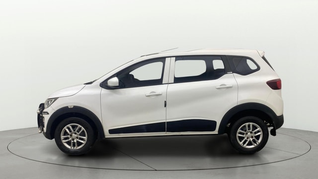 View Renault Triber Image 5 Used Renault Triber Image 5