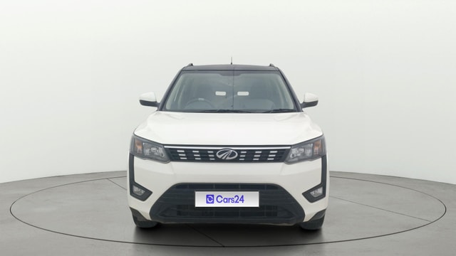 View Mahindra XUV300 Image 1 Used Mahindra XUV300 Image 1
