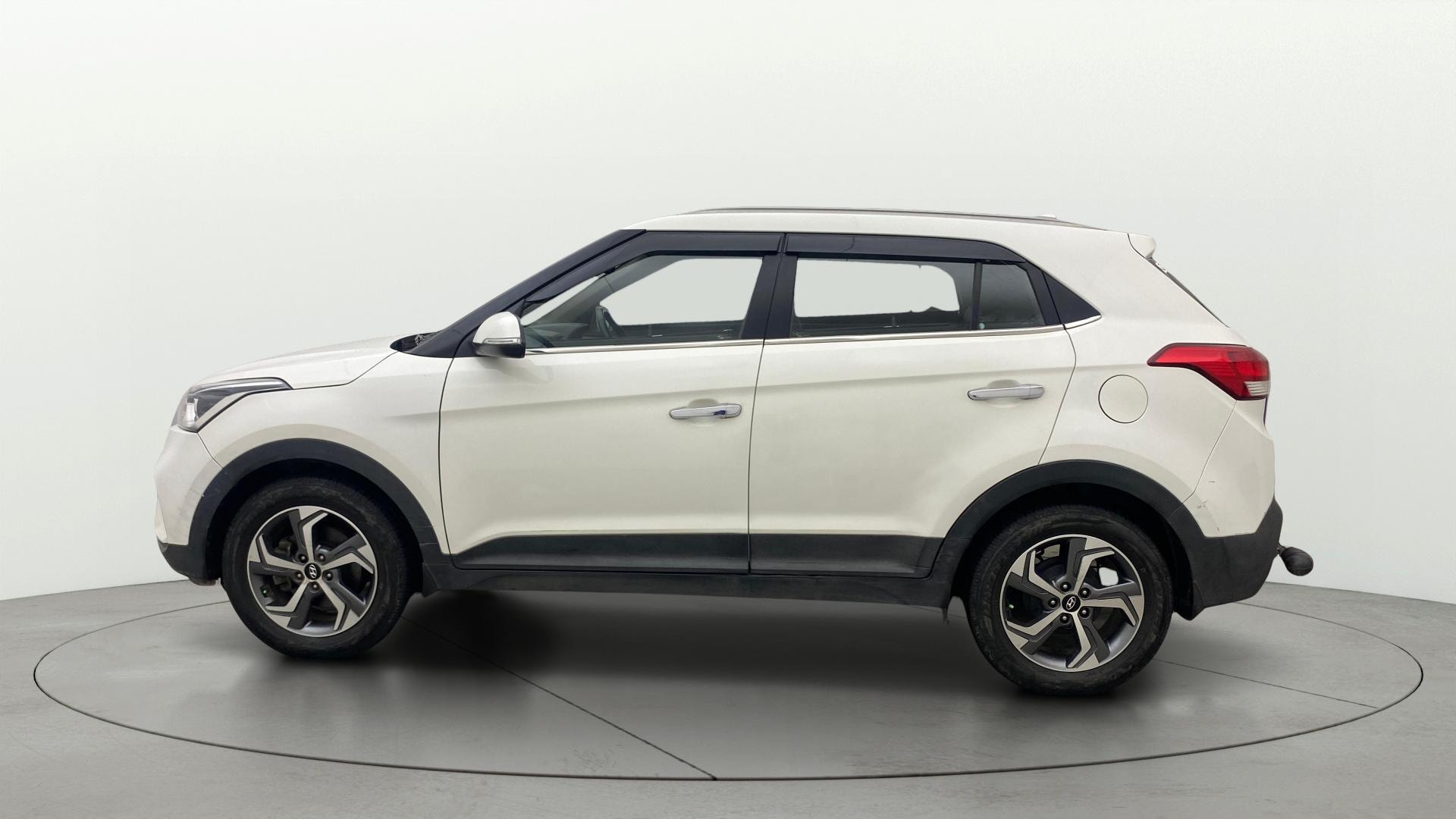 View 2018 Hyundai Creta 1.4 E Diesel Image 6 Used 2018 Hyundai Creta 1.4 E Diesel Image 6