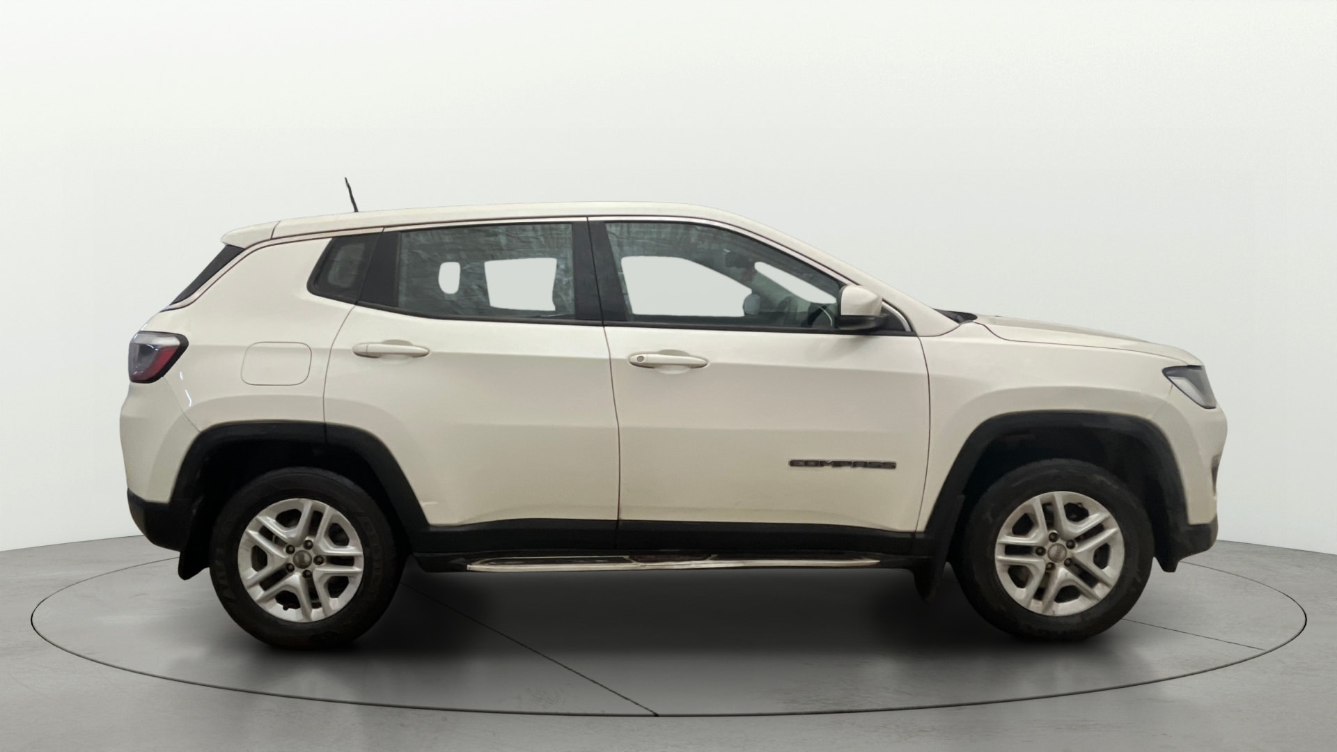 View 2019 Jeep Compass Sport 1.4 Multi AIR Petrol BS IV Image 27 Used 2019 Jeep Compass Sport 1.4 Multi AIR Petrol BS IV Image 27