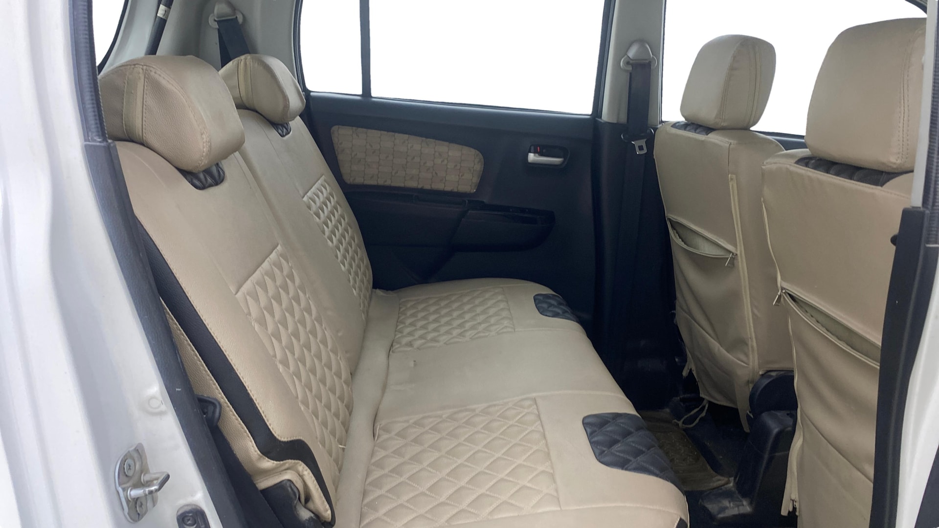 View 2018 Maruti Suzuki 1000 Base Variant Image 28 Used 2018 Maruti Suzuki 1000 Base Variant Image 28
