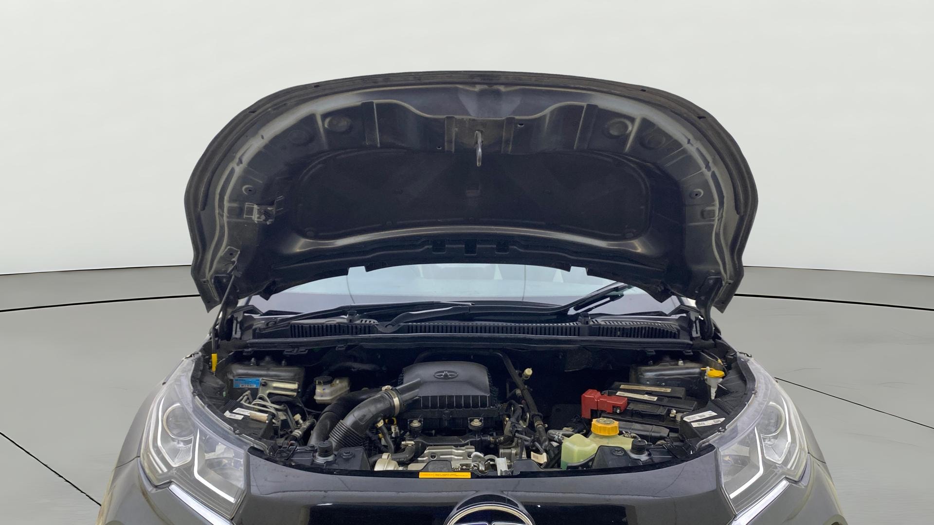 View 2023 Tata Nexon Revotron XE Image 20 Used 2023 Tata Nexon Revotron XE Image 20