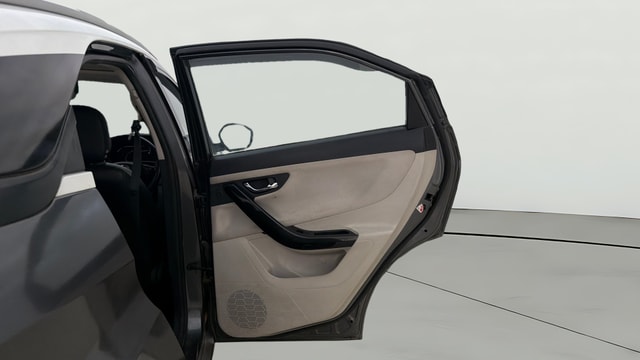 View Tata Nexon Image 6 Used Tata Nexon Image 6