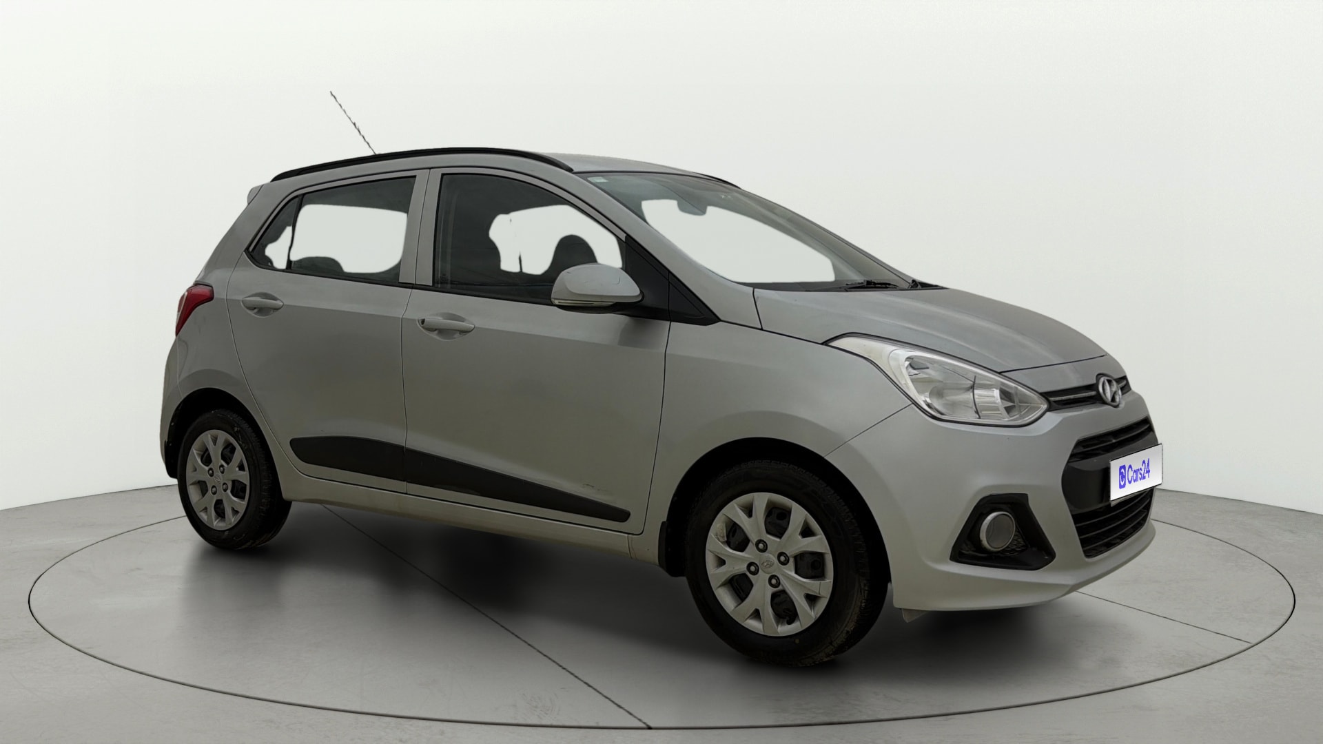 View 2016 Hyundai Grand i10 Sportz 1.2 Kappa Image 35 Used 2016 Hyundai Grand i10 Sportz 1.2 Kappa Image 35