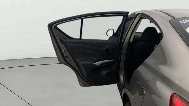 View Nissan Sunny Image 22 Used Nissan Sunny Image 22