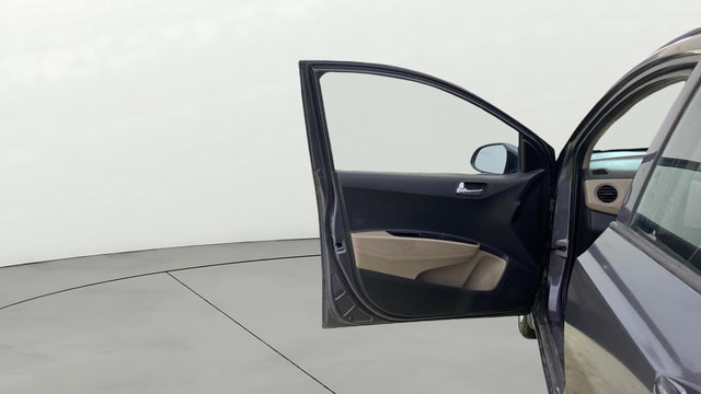View Hyundai Grand i10 Image 30 Used Hyundai Grand i10 Image 30