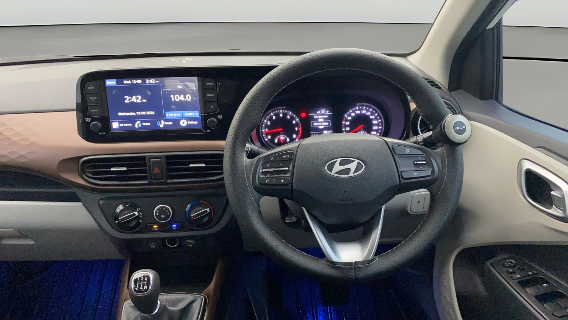 Used 2025 Hyundai Aura Used 2025 Hyundai Aura