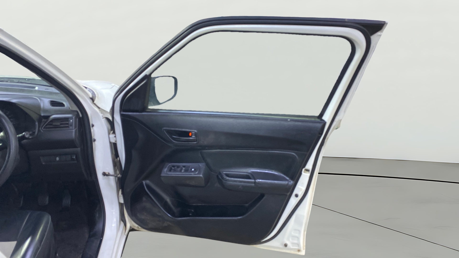 View 2022 Maruti Suzuki 1000 Base Variant Image 43 Used 2022 Maruti Suzuki 1000 Base Variant Image 43
