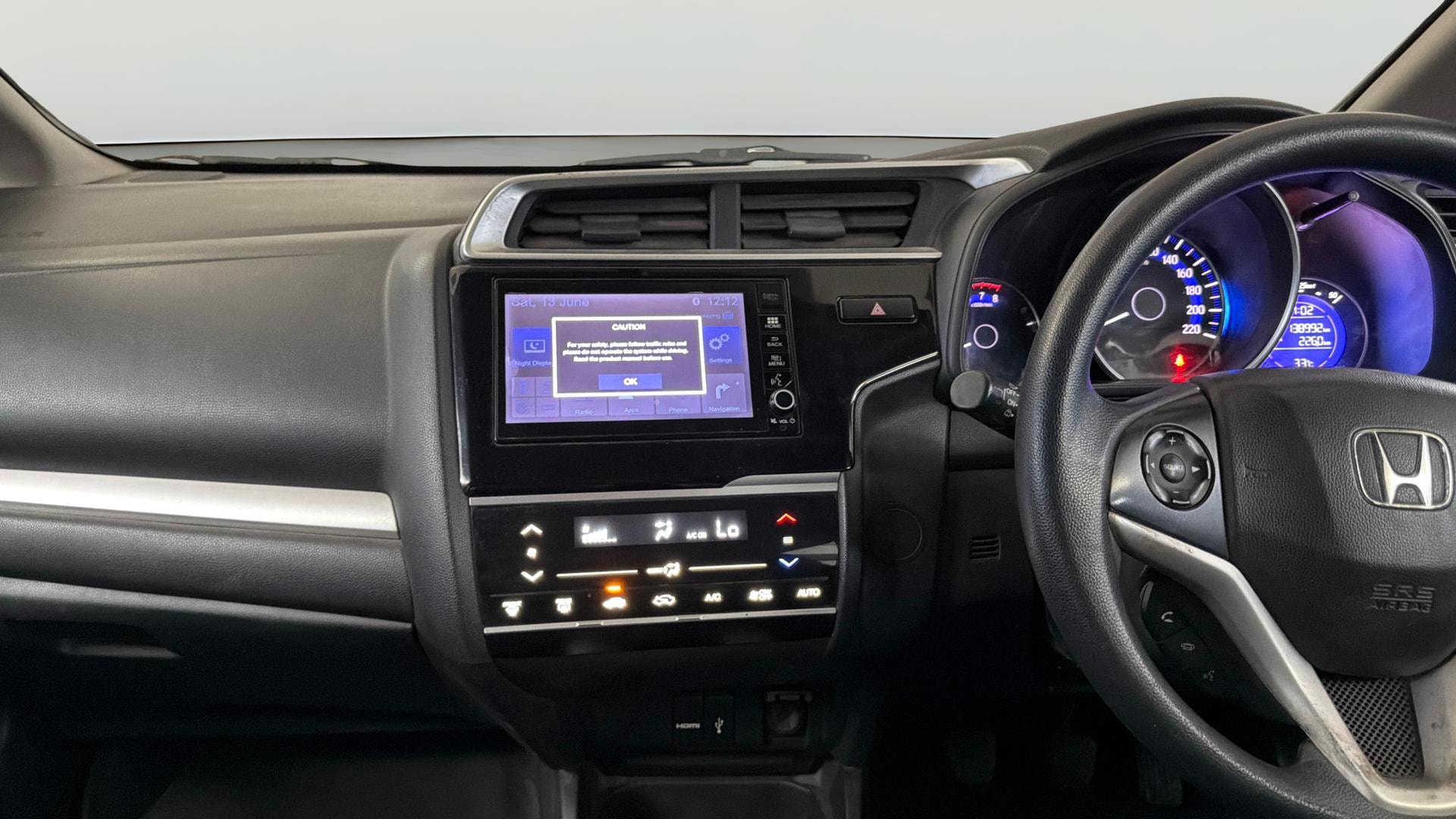 View 2018 Honda WR-V S MT Diesel Edge Edition Image 17 Used 2018 Honda WR-V S MT Diesel Edge Edition Image 17