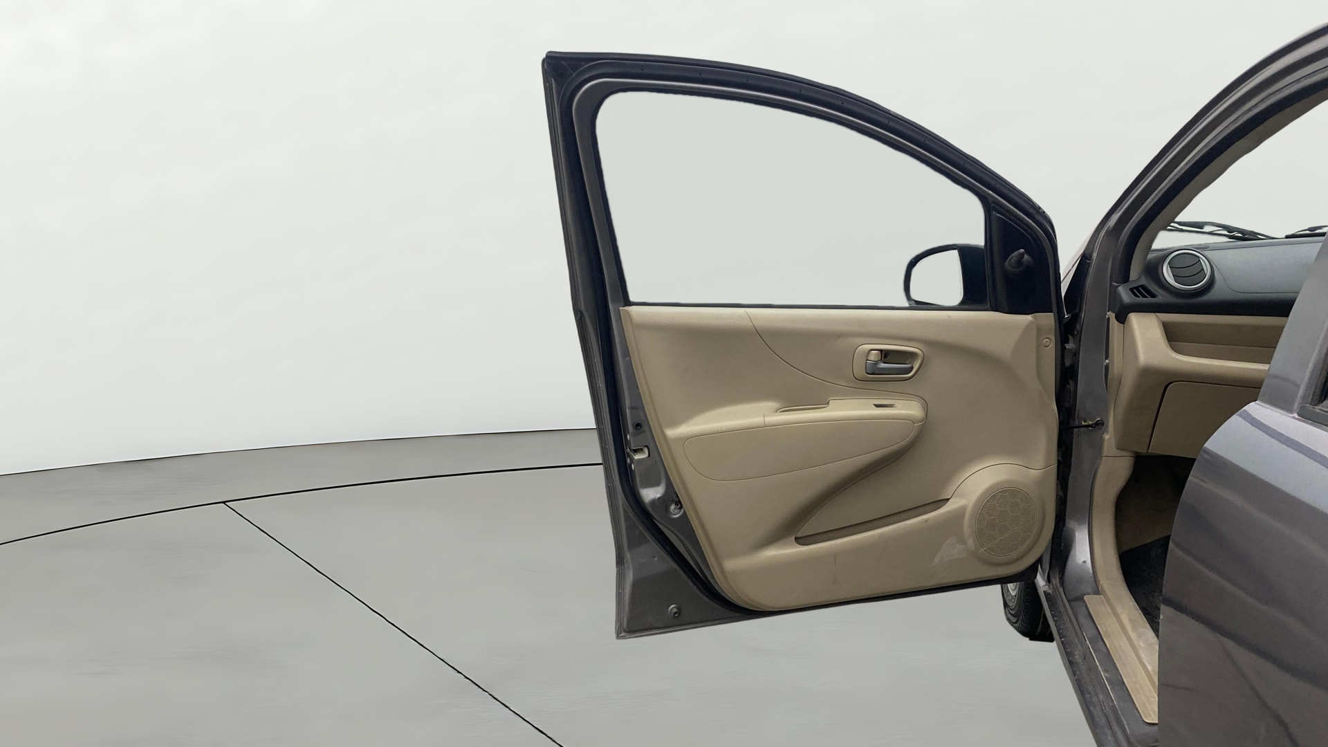 View 2013 Maruti Suzuki 1000 Base Variant Image 30 Used 2013 Maruti Suzuki 1000 Base Variant Image 30