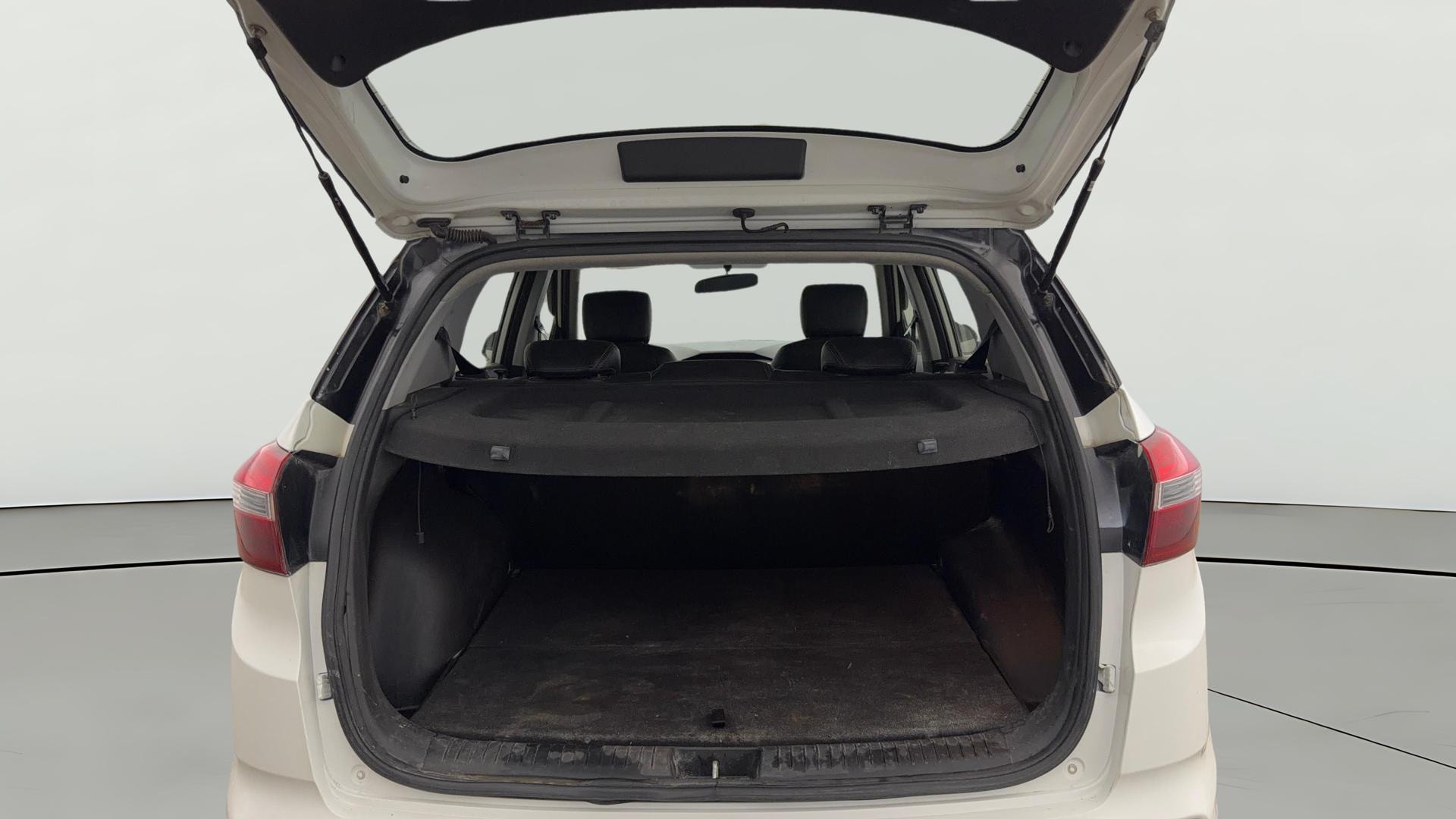 View 2018 Hyundai Creta 1.4 E Diesel Image 38 Used 2018 Hyundai Creta 1.4 E Diesel Image 38