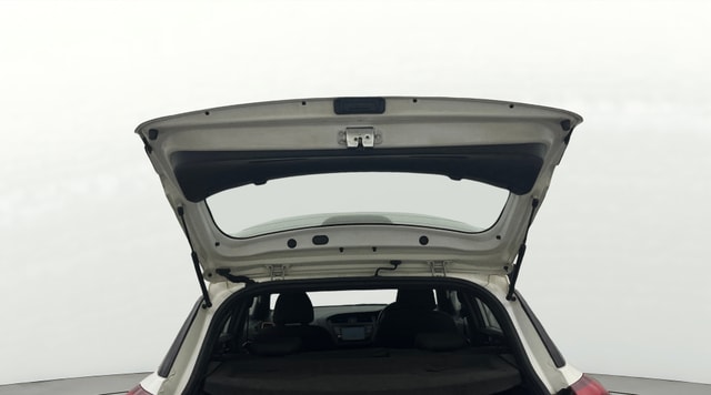 View Hyundai i20 Active Image 16 Used Hyundai i20 Active Image 16