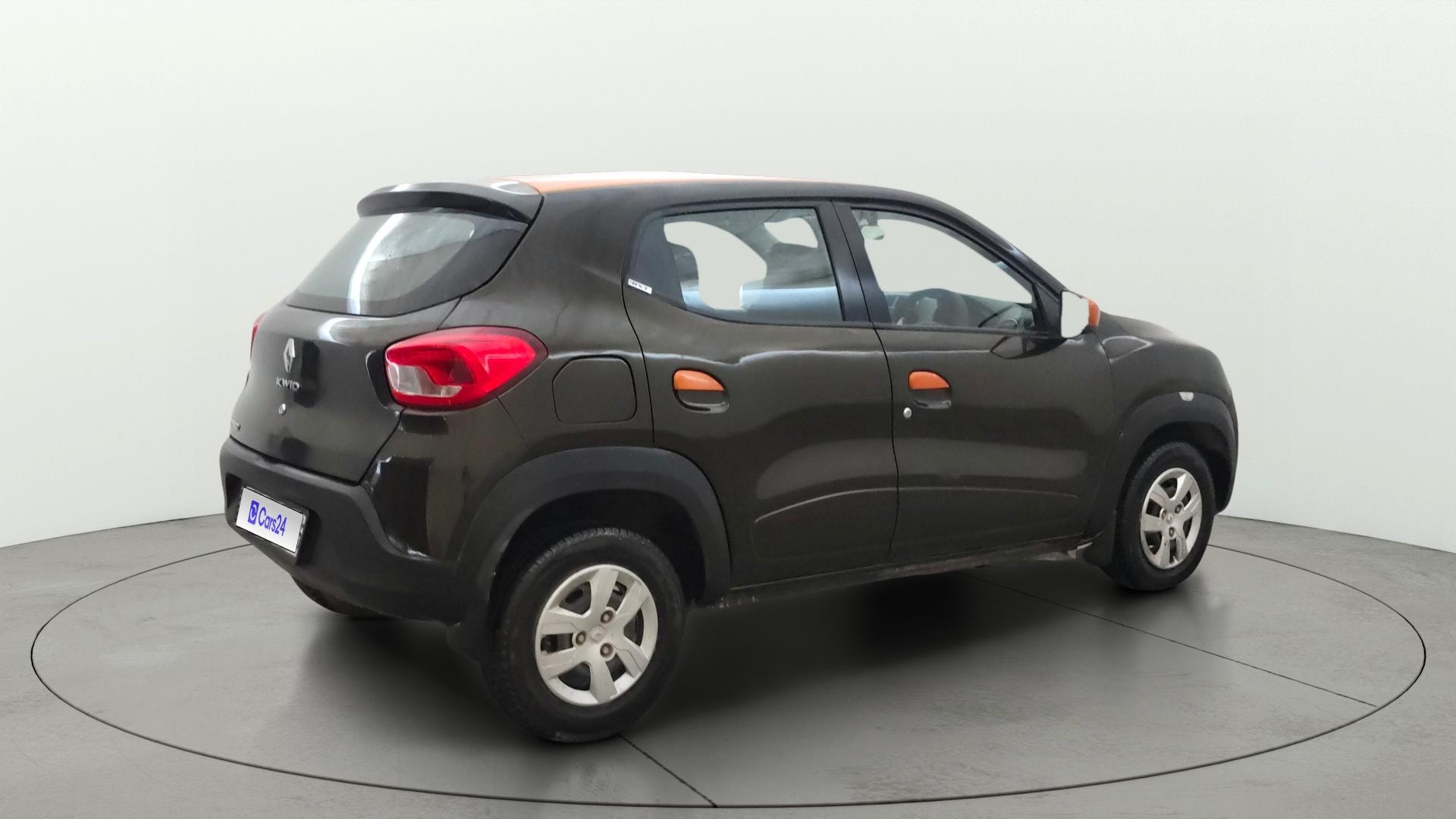 View 2017 Renault Kwid RXT 1.0 Image 41 Used 2017 Renault Kwid RXT 1.0 Image 41