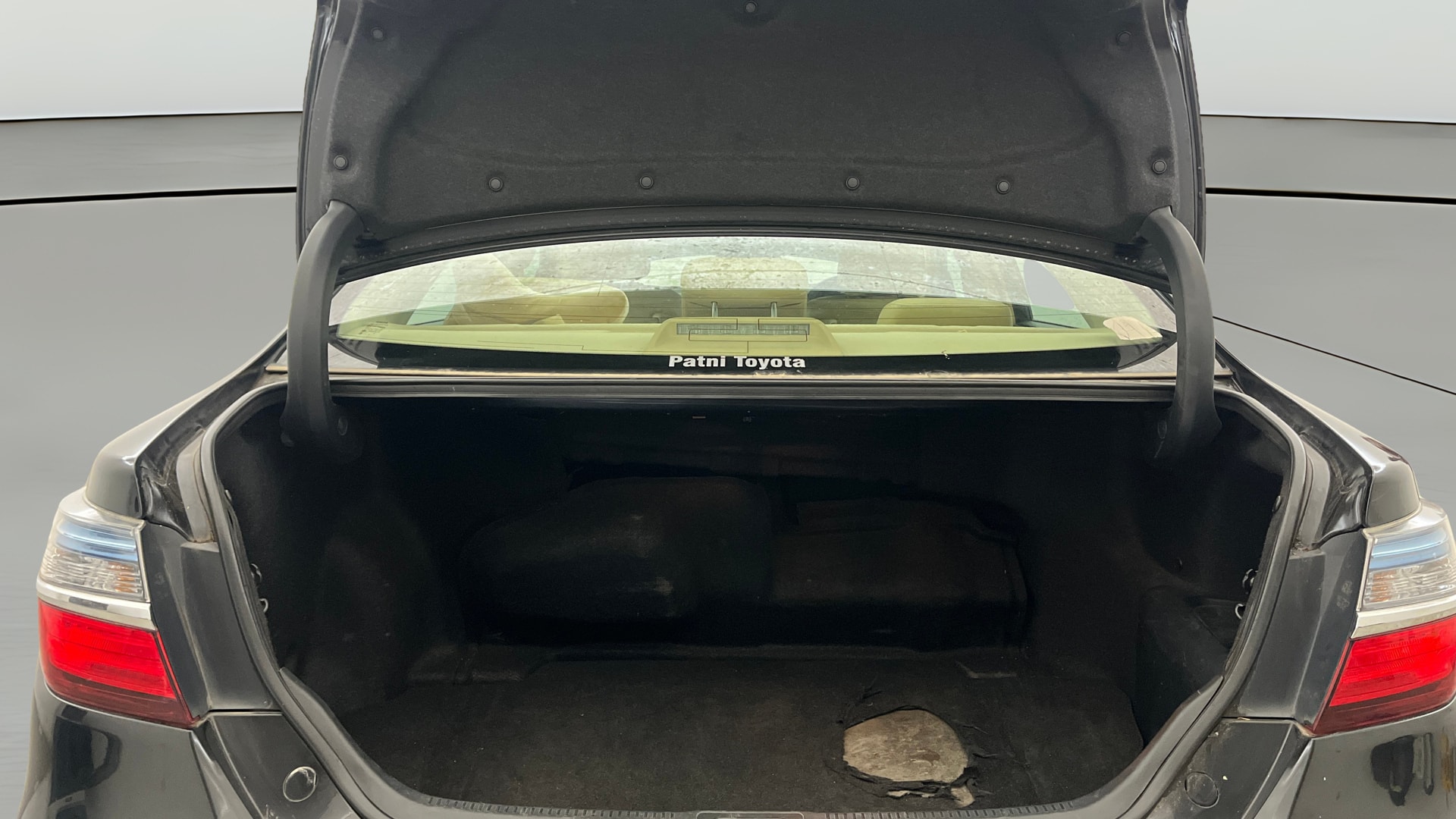 View 2015 Toyota Camry Hybrid Image 38 Used 2015 Toyota Camry Hybrid Image 38