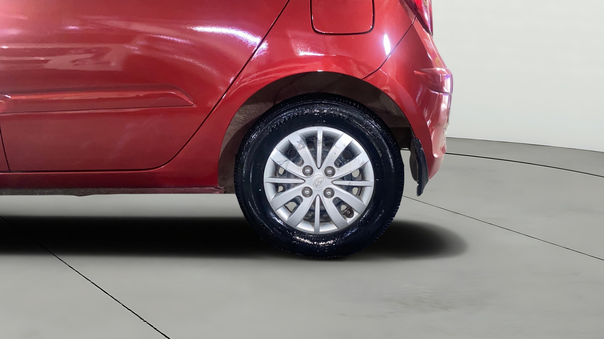 View 2013 Hyundai i10 1.2 Sportz AT Image 11 Used 2013 Hyundai i10 1.2 Sportz AT Image 11