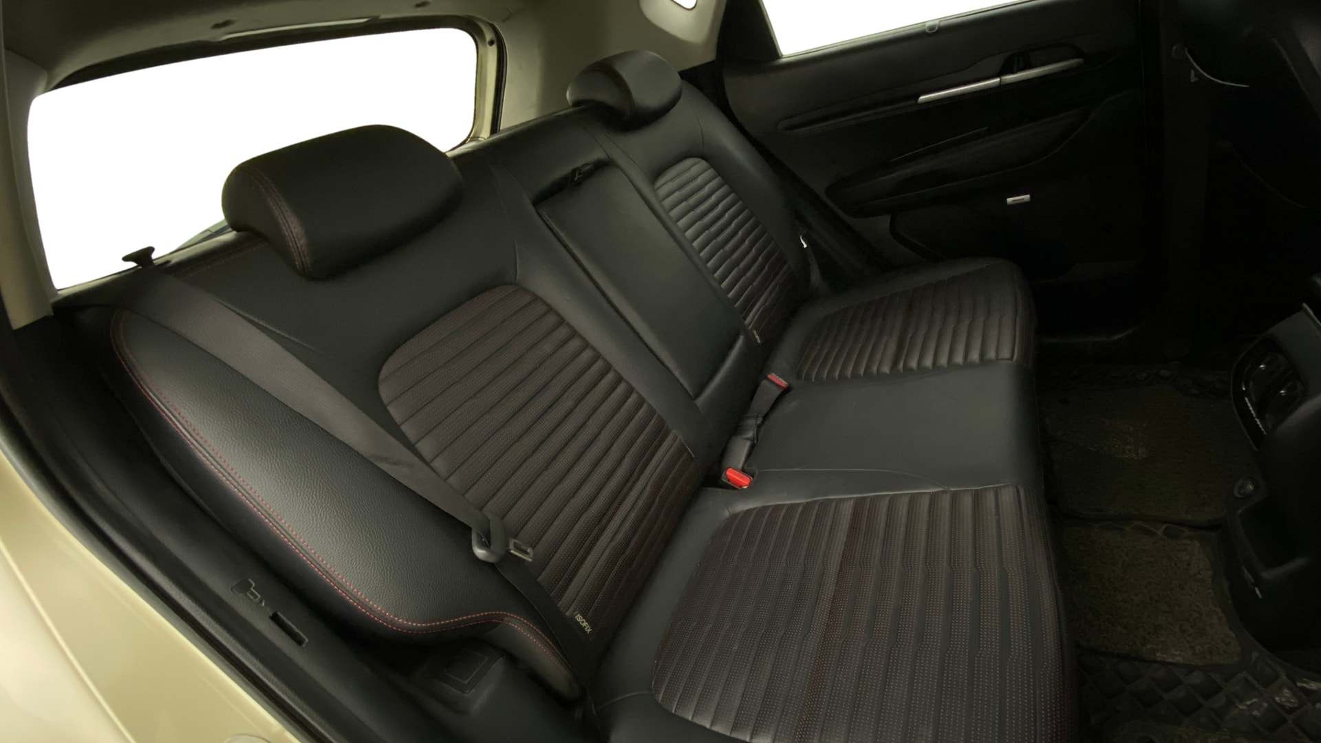 View 2021 Kia Sonet GTX Plus DCT Petrol Image 31 Used 2021 Kia Sonet GTX Plus DCT Petrol Image 31