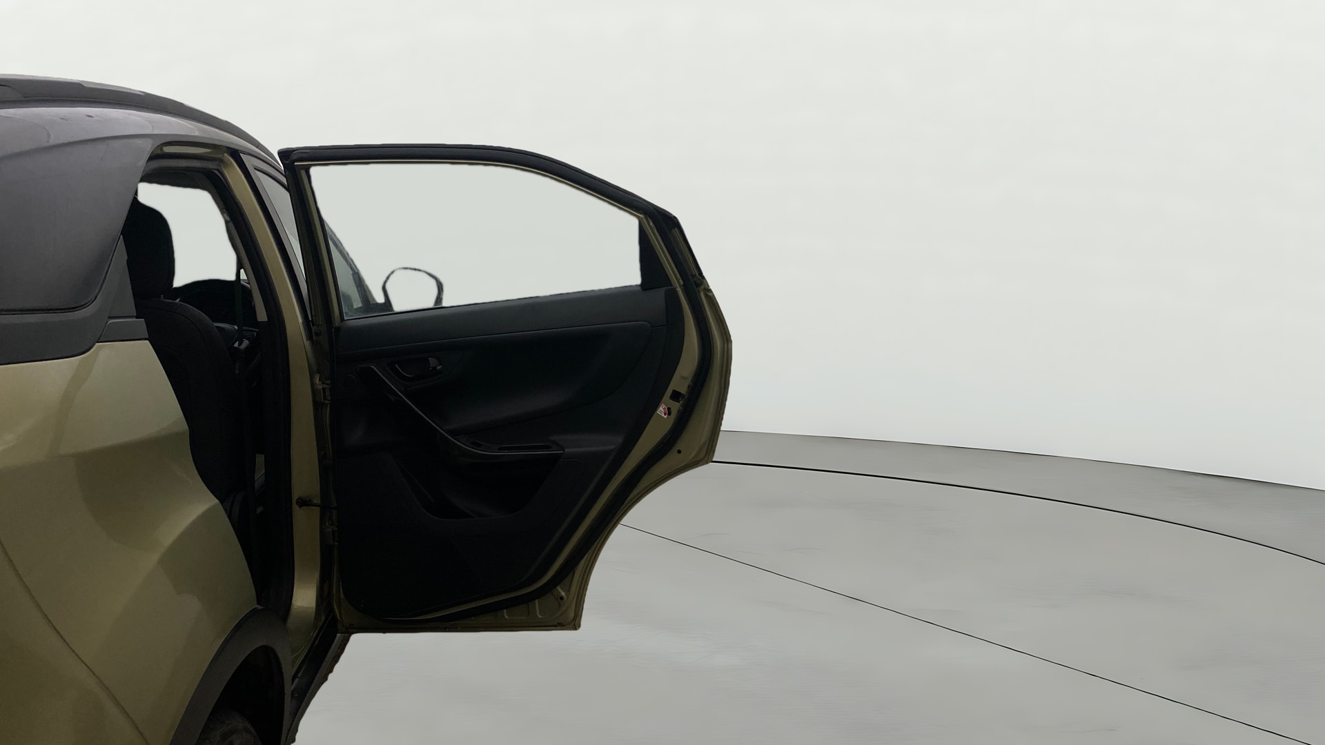 View 2022 Tata Nexon Revotron XE Image 8 Used 2022 Tata Nexon Revotron XE Image 8