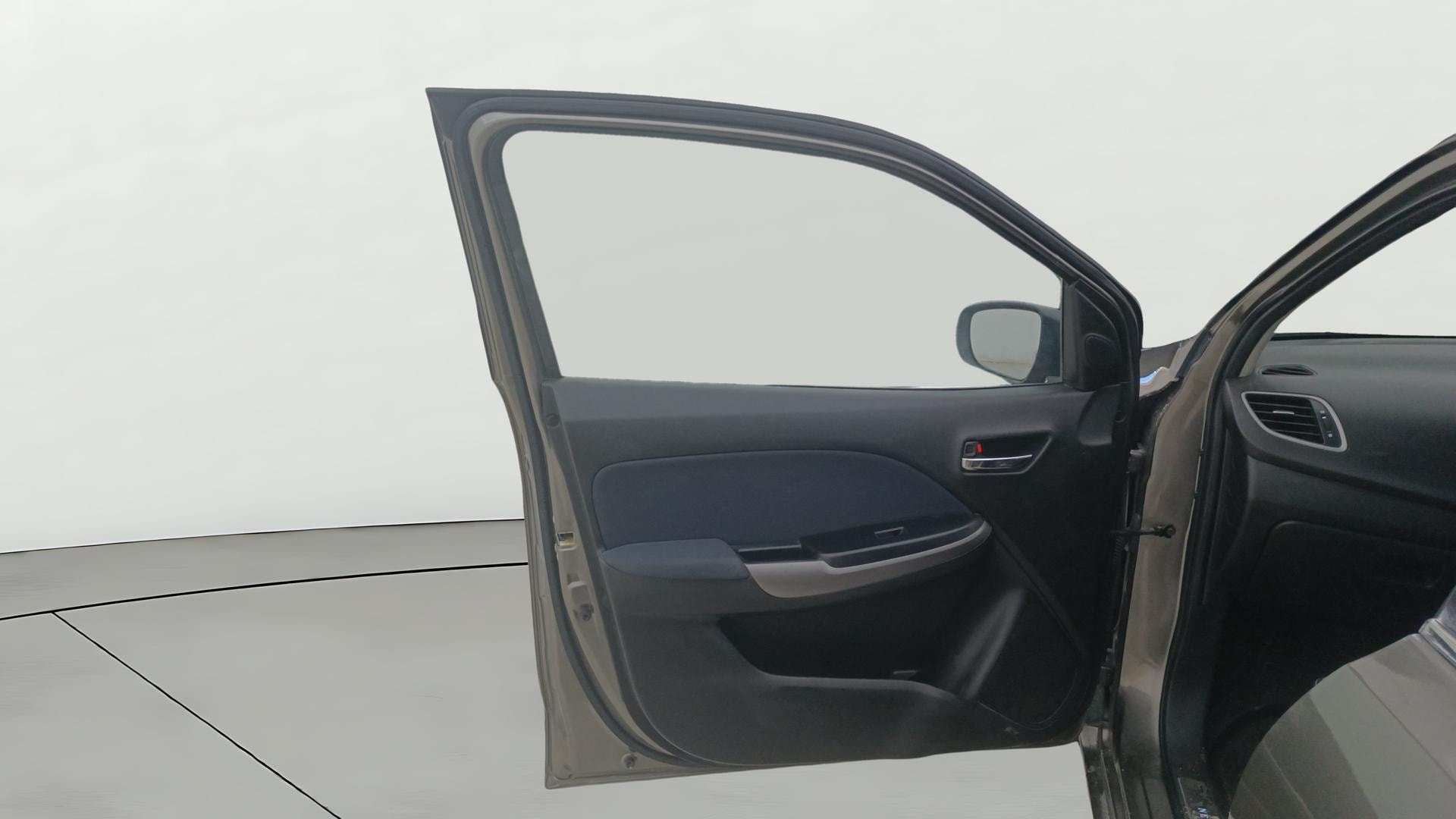 View 2021 Maruti Suzuki 1000 Base Variant Image 37 Used 2021 Maruti Suzuki 1000 Base Variant Image 37