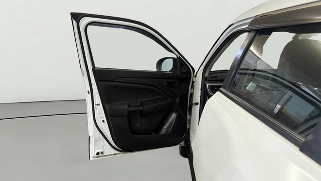 View Maruti Suzuki 1000 Image 30 Used Maruti Suzuki 1000 Image 30