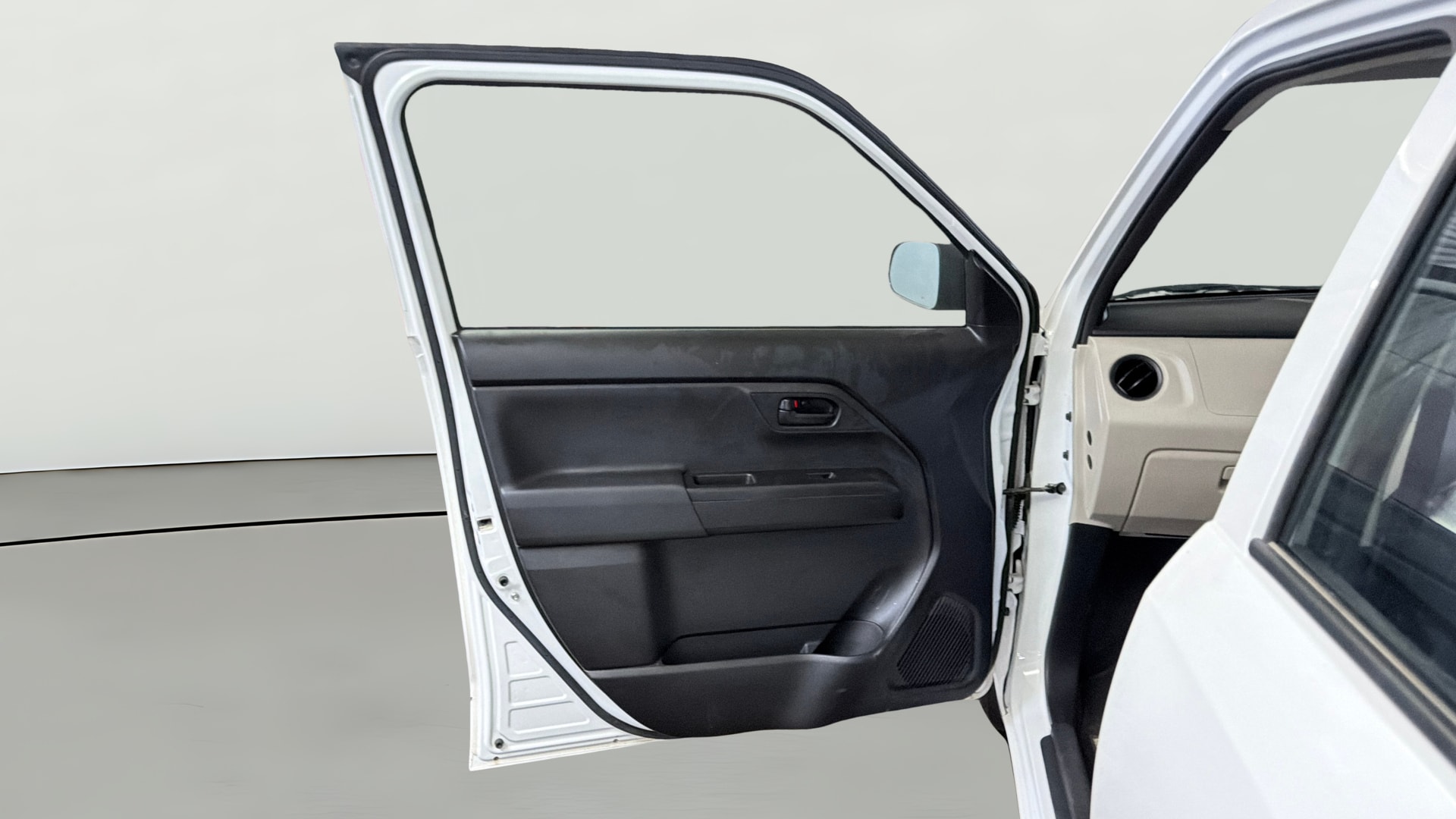 View 2026 Maruti Suzuki 1000 Base Variant Image 30 Used 2026 Maruti Suzuki 1000 Base Variant Image 30