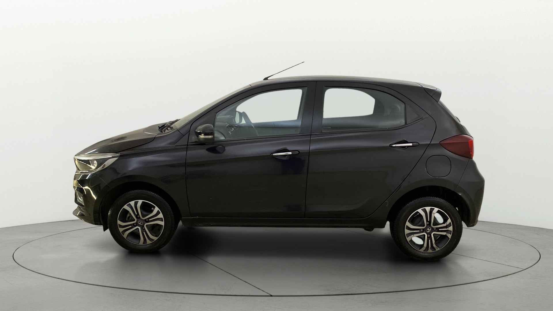 Used 2022 Tata Tiago Used 2022 Tata Tiago