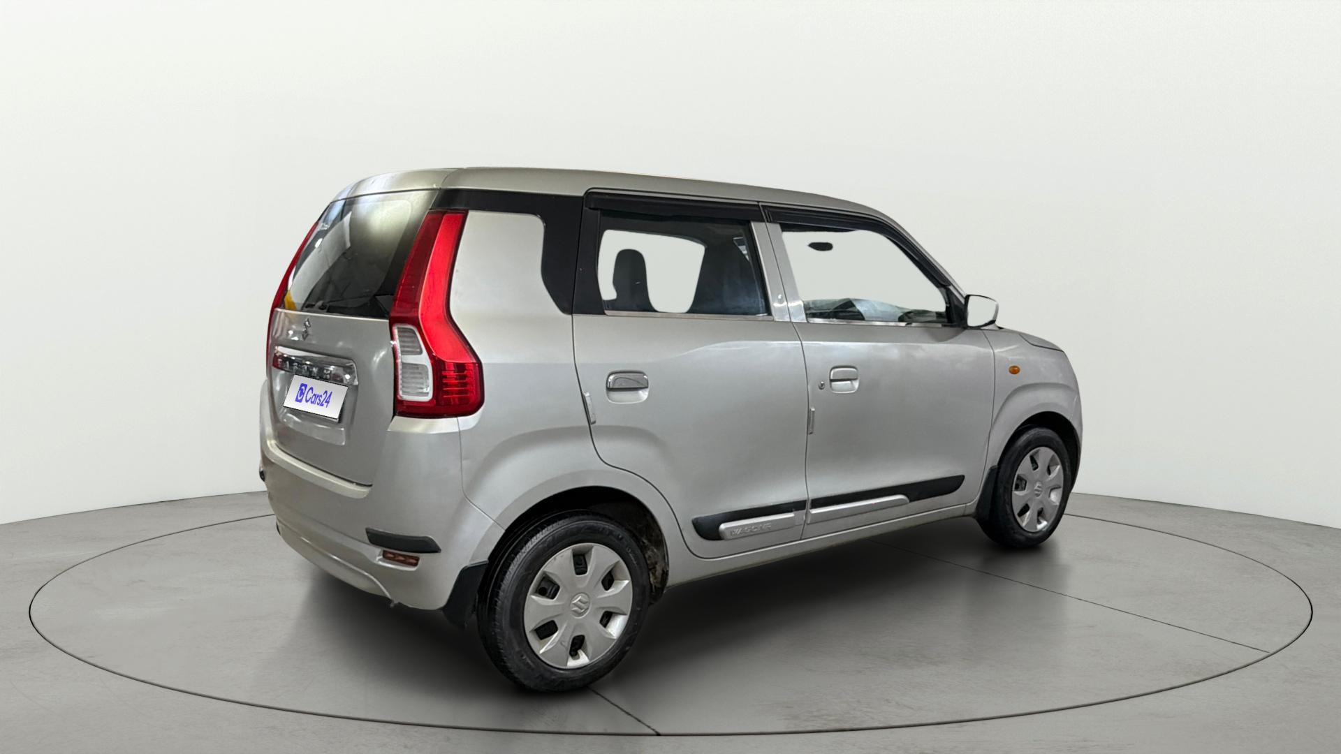 View 2022 Maruti Suzuki 1000 Base Variant Image 41 Used 2022 Maruti Suzuki 1000 Base Variant Image 41