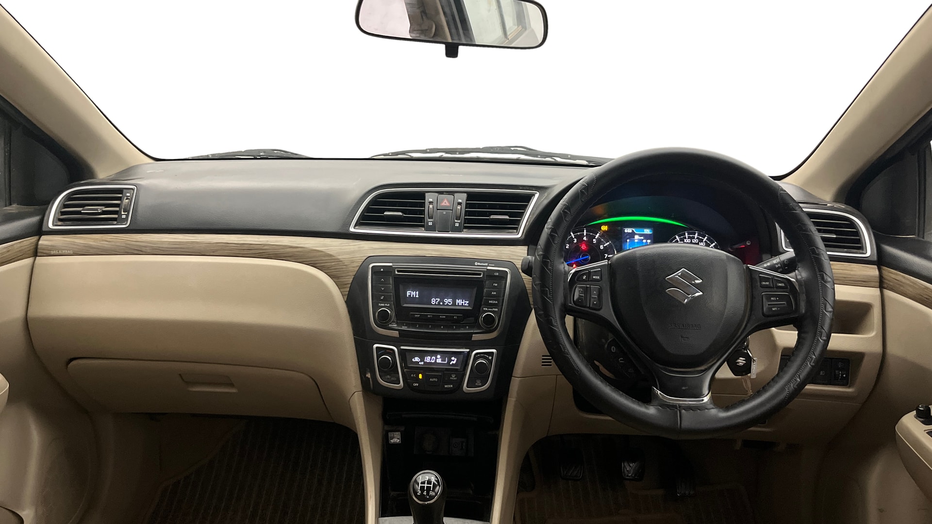 View 2019 Maruti Suzuki 1000 Base Variant Image 29 Used 2019 Maruti Suzuki 1000 Base Variant Image 29