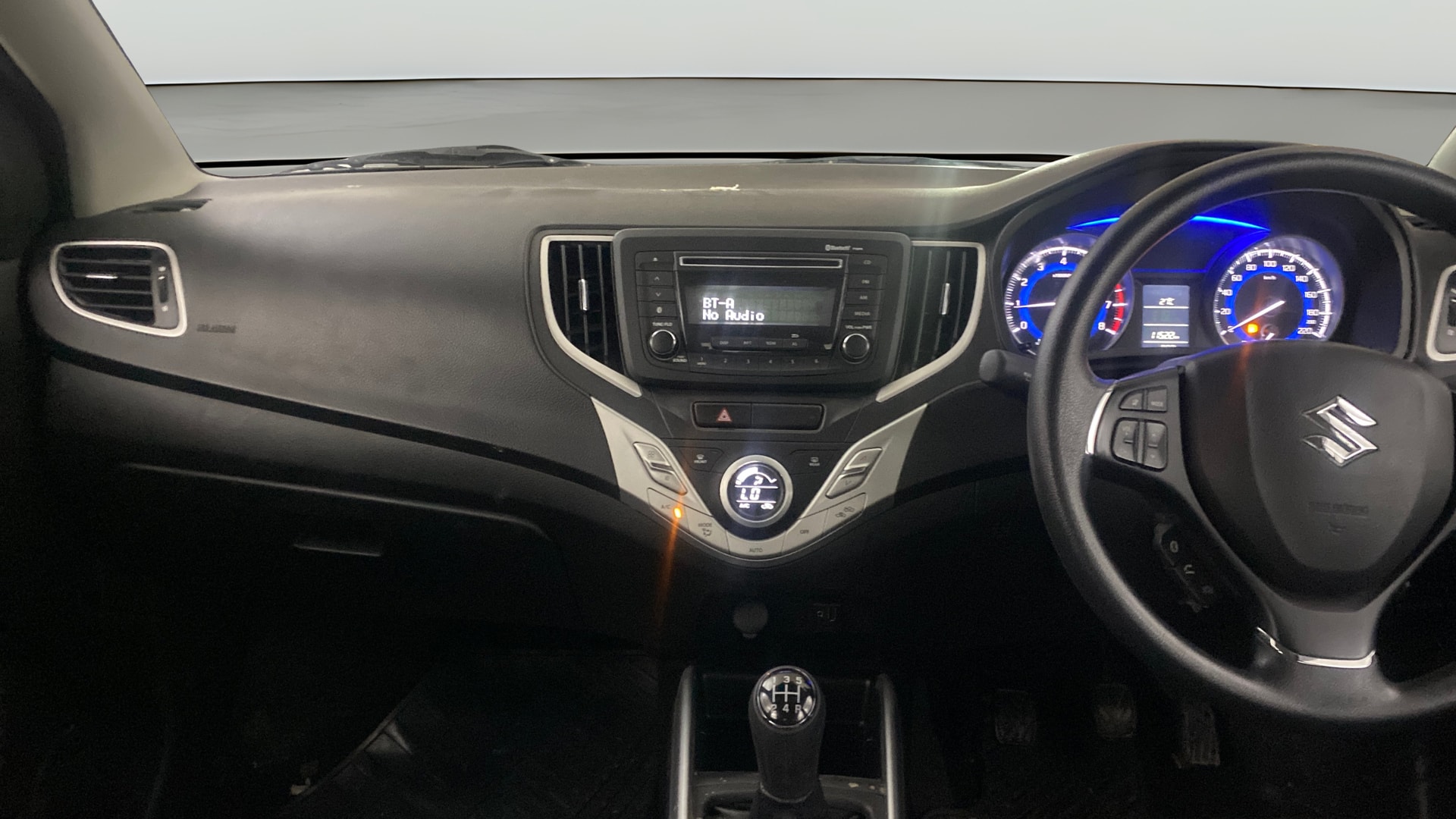 View 2017 Maruti Suzuki 1000 Base Variant Image 17 Used 2017 Maruti Suzuki 1000 Base Variant Image 17