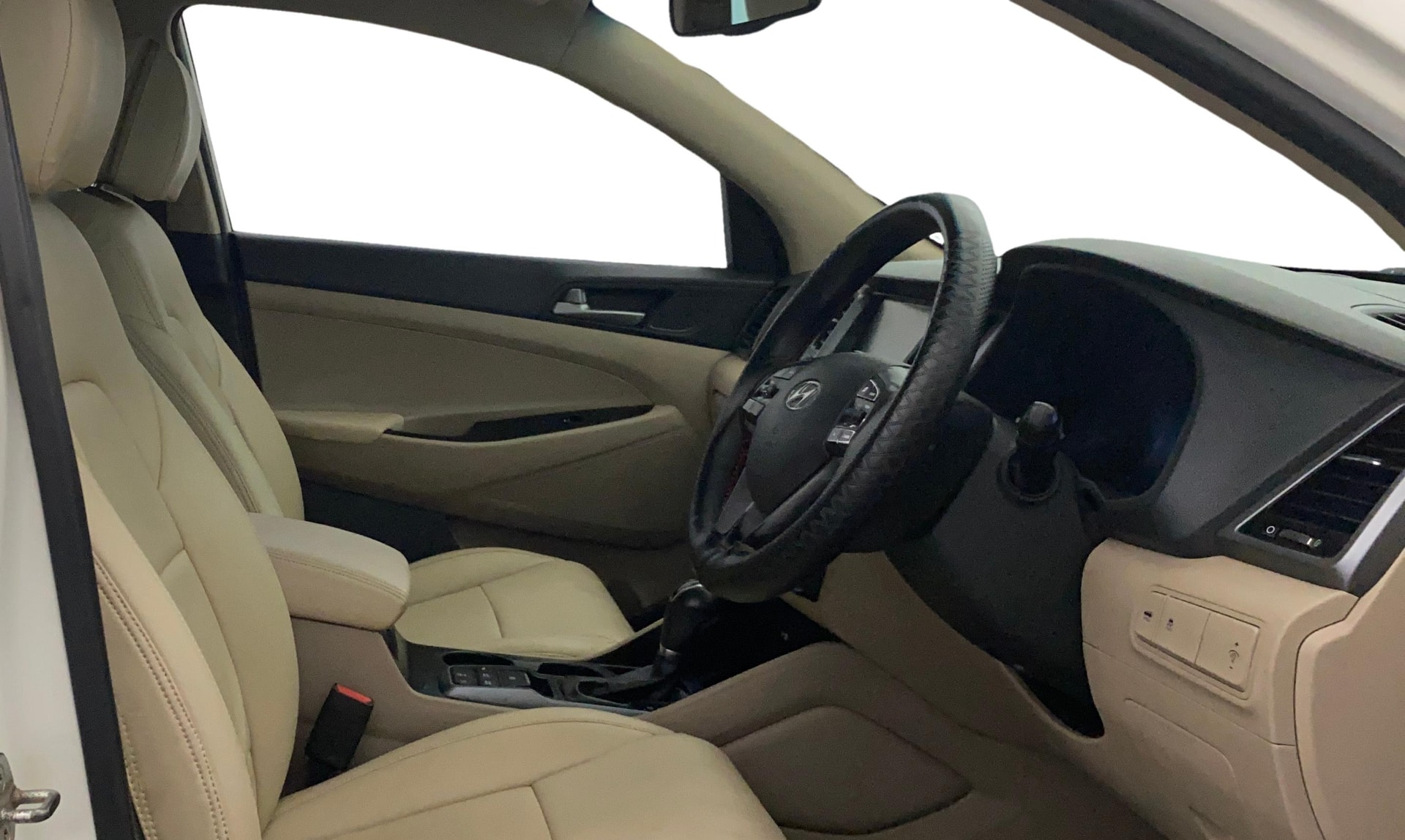 View 2018 Hyundai Tucson R 2.0 6-Speed Automatic GL BS IV Image 27 Used 2018 Hyundai Tucson R 2.0 6-Speed Automatic GL BS IV Image 27