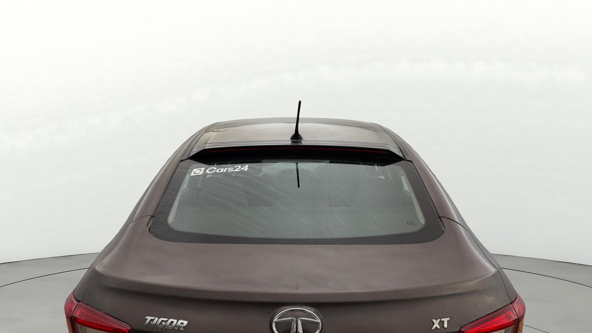 View 2017 Tata Tigor XT Petrol Image 4 Used 2017 Tata Tigor XT Petrol Image 4